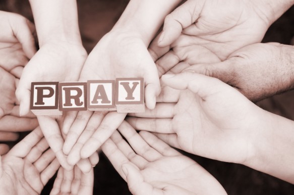 praying-hands-e1309176091120